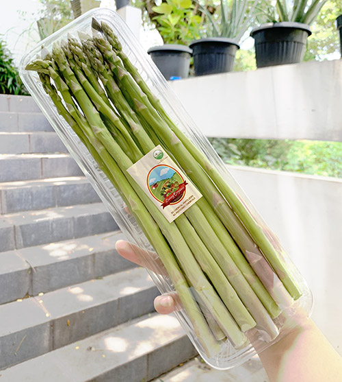 Living Organic Asparagus